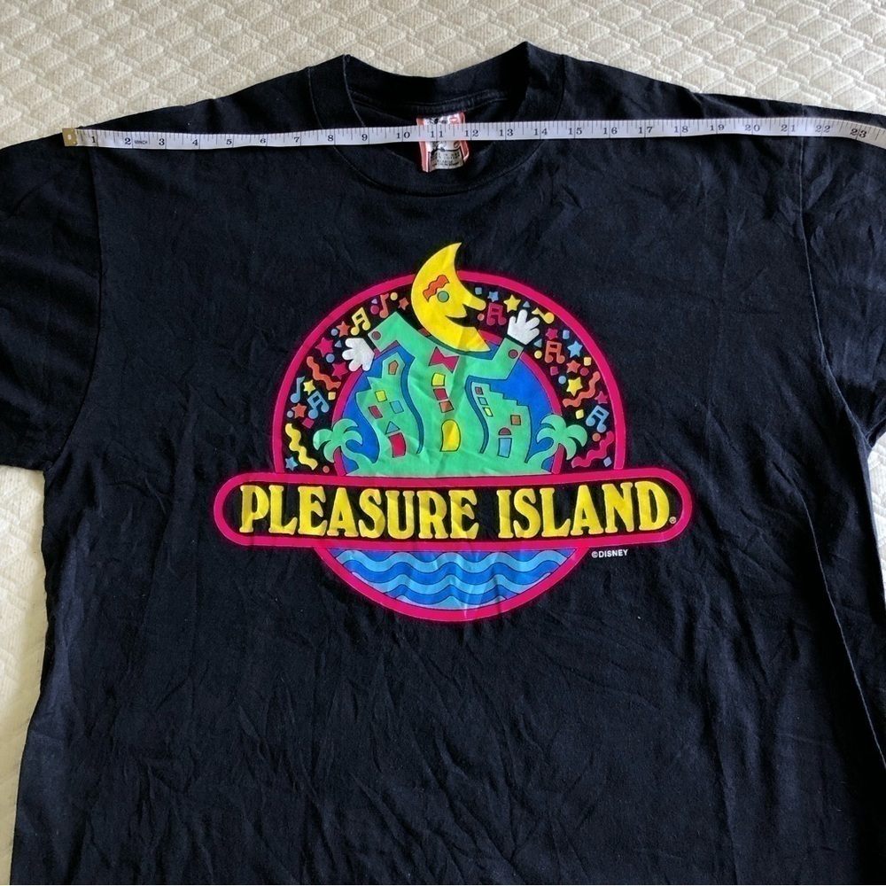 Vintage Disney Pleasure Island Shirt - Picture 4 of 7